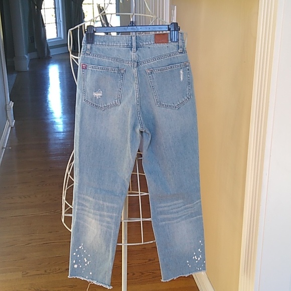 BDG Distressed Jeans - Picture 2 of 16